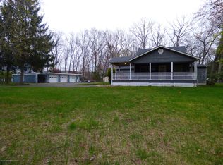 23 Walnut Dr, Howell, NJ 07731