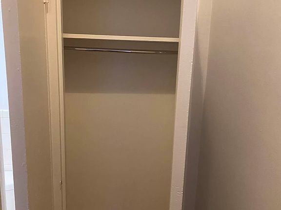 4th image of 522 E 88th St APT 1A