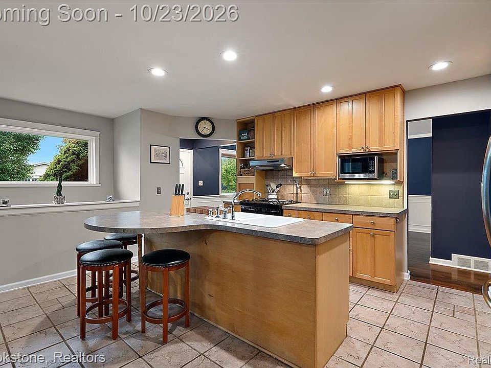 31608 Meadows Ave, photo 7