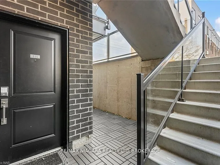 6065 McLeod Rd #115 — Photo 3