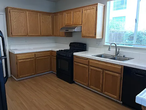 500 Wicklow Dr Photo 1