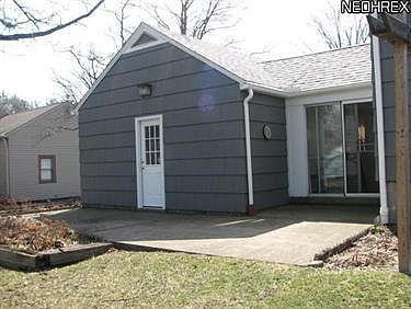 4th image of 1539 Indianola Ave