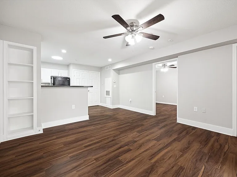 Grove at White Oak — Photo 61
