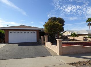 2356 Avenida Del Vis, Corona, CA 92882