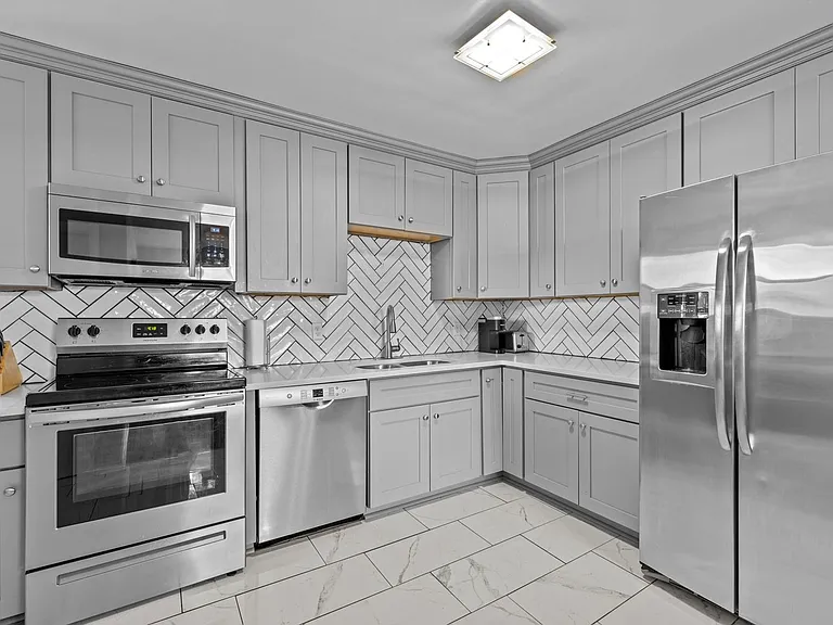 1622 Bill St — Photo 3
