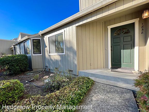 3rd image of 1838 Partridge Ct