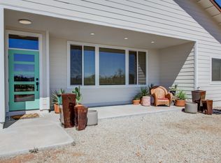 16282 Laurie Ann Ln, Redding, CA 96001