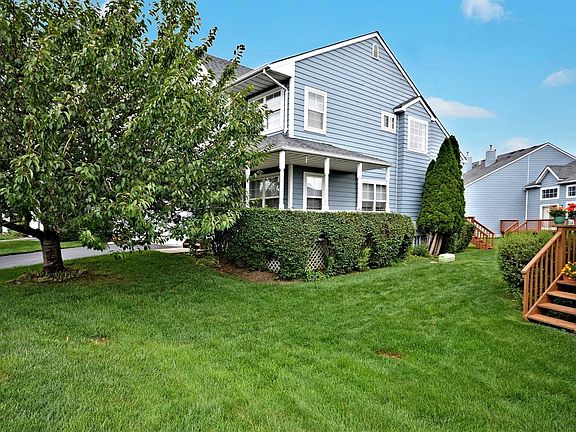 2nd image of 71 Fairlawn Dr