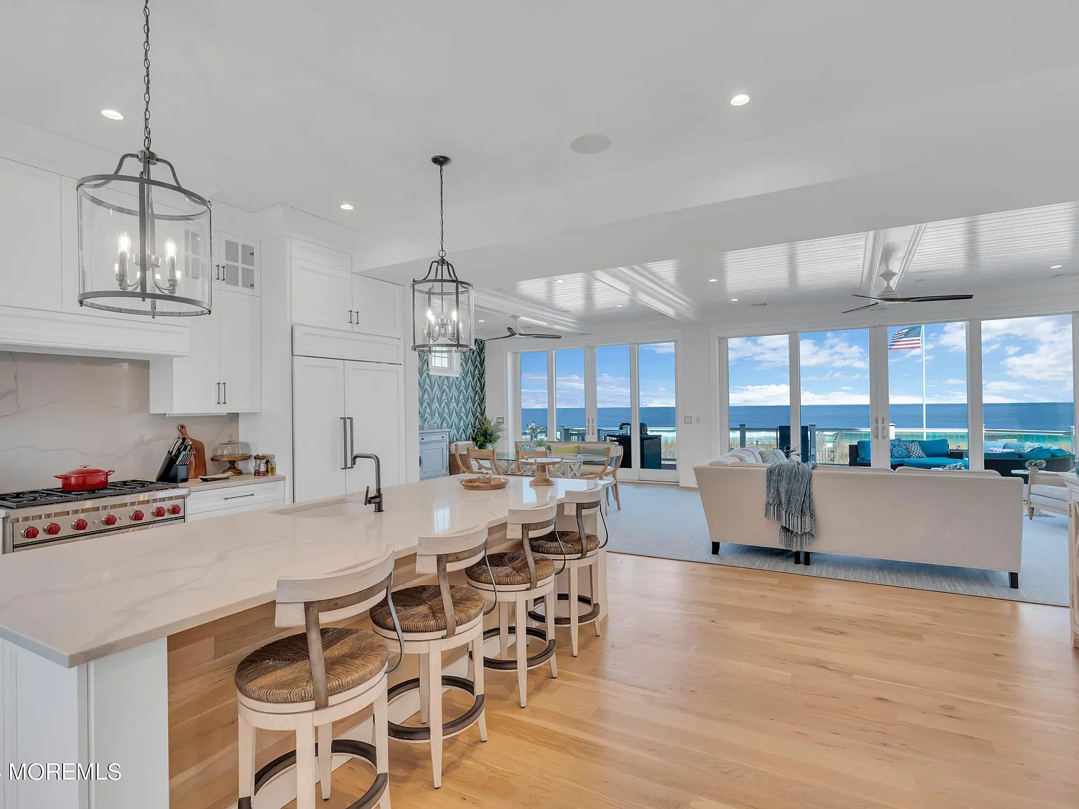 5 bed, 4.5 bath, 3611 sqft, $32,000 — Photo 4
