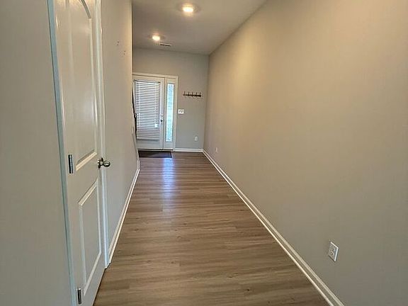 4th image of 1137 Marlena Ln