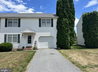 2019 Clinton Ave, Chambersburg, PA