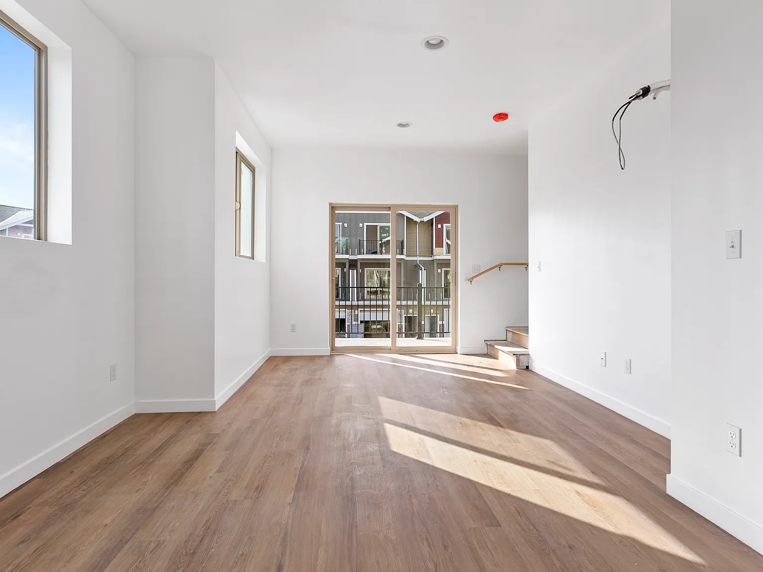 4th Avenue Apartments 2028 - 2028 Salam Loop — Photo 4