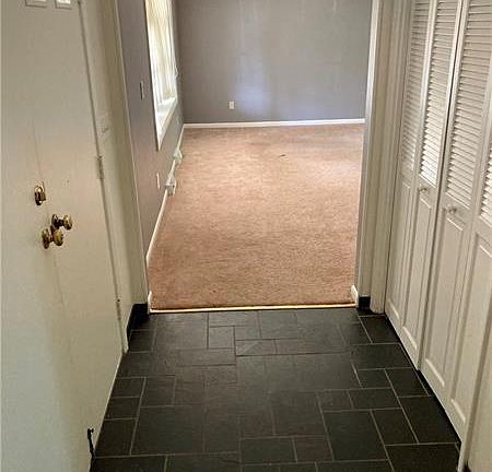 3rd image of 1227 Mountain View Dr