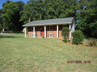 436 White Rd, King, NC 27021