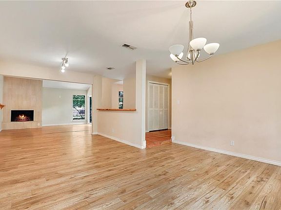 5th image of 13007 Broadmeade Ave