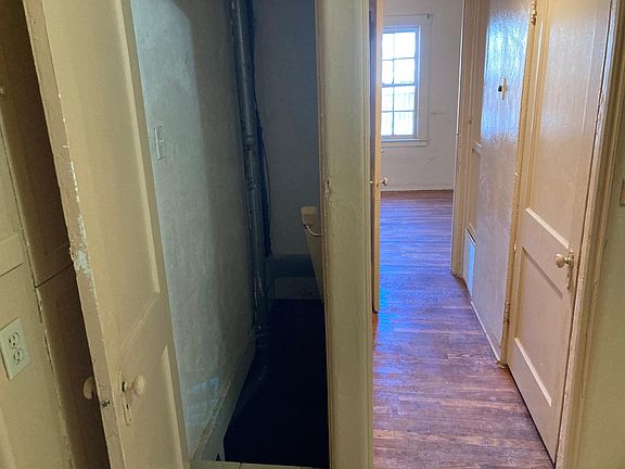 5th image of 2701 San Diego Ave #A