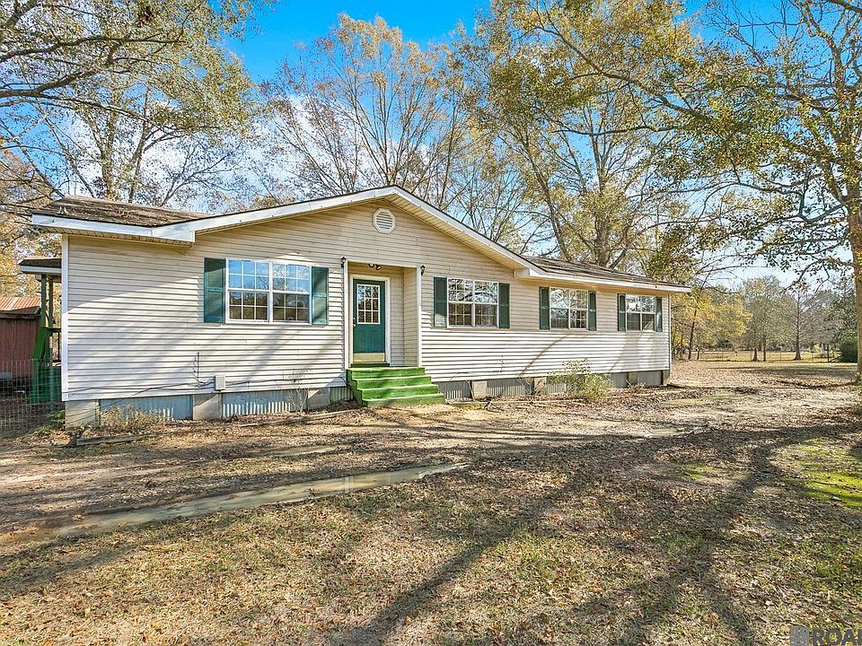 1st image of 49354 Ravenwood Dr