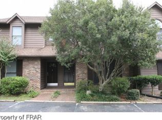 461 Lands End Rd, Fayetteville, NC 28314