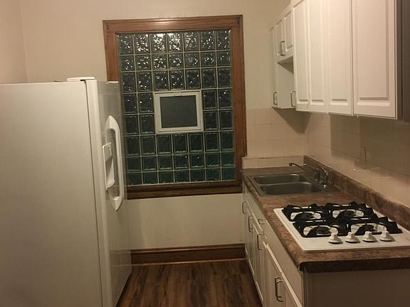 3rd image of 1222 N Lockwood Ave #2