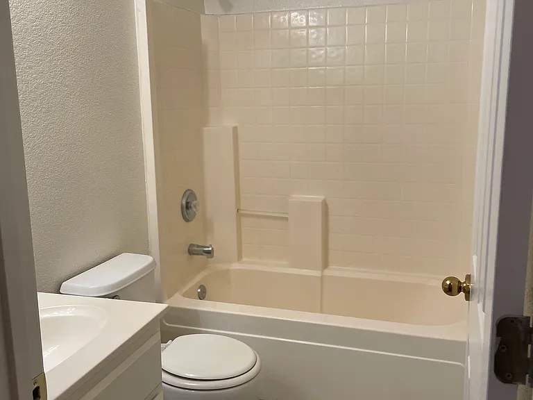 2161 Milan Way — Photo 12