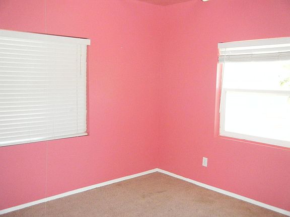 4th image of 411 E Fedora Ave