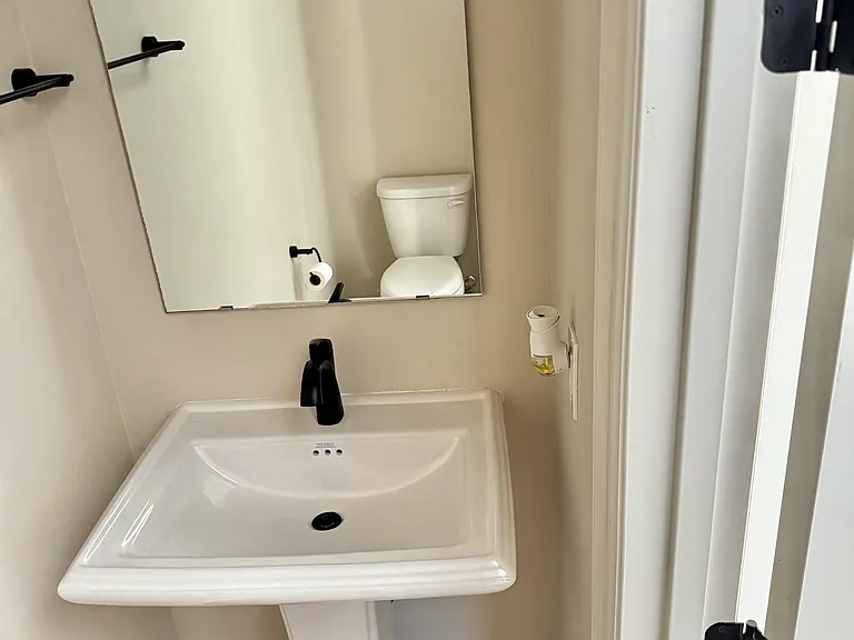 5100 Westgate Ln #103-1 — Photo 21