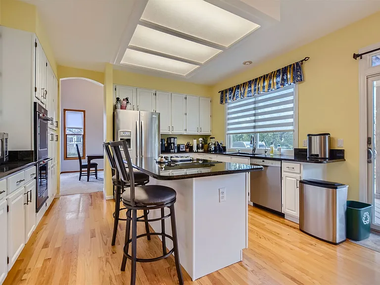 817 Mount Evans Ct — Photo 10
