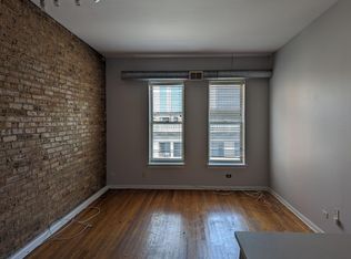 4408 N Sheridan Rd #3, Chicago, IL 60640