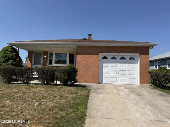 57 Liberta Drive, Toms River, NJ 08757