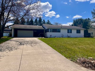 6680 Ormada Dr, Kalamazoo, MI, 49048