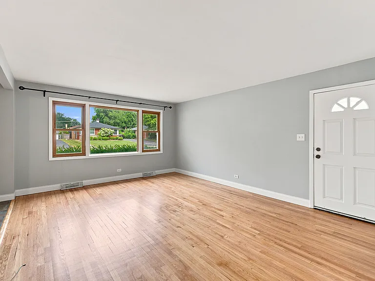 1113 S Haddow Ave — Photo 5