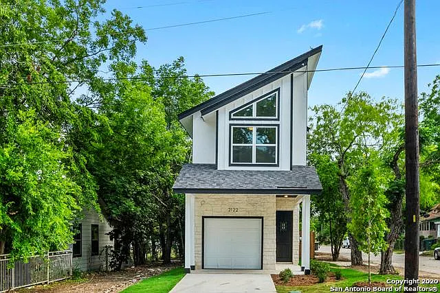 214 Connelly St — Photo 2