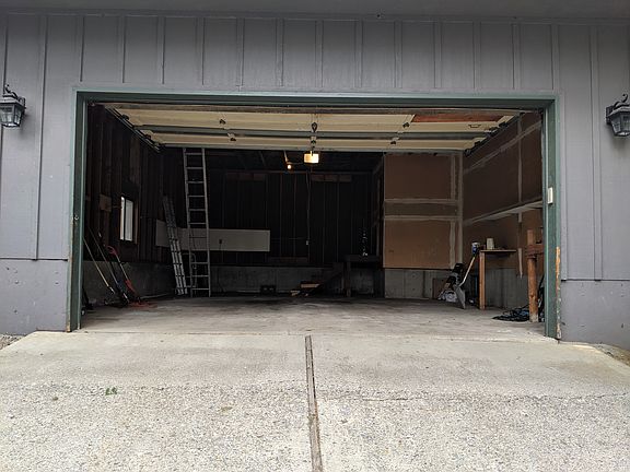 2- Car Garage