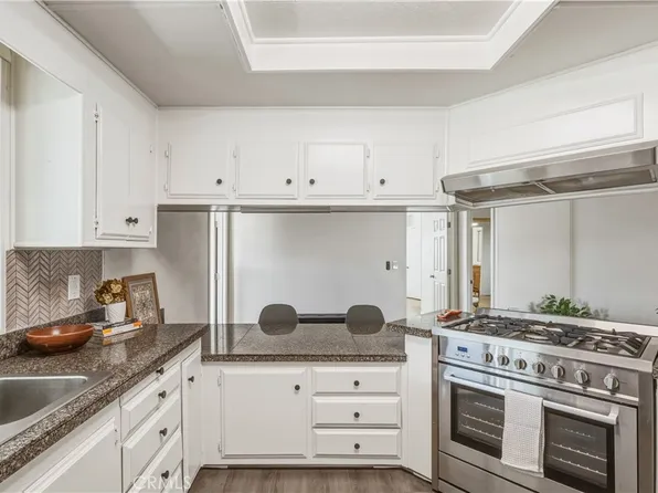 73621 Broadmoor Dr, Thousand Palms, CA 92276