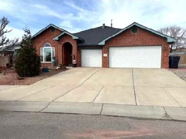9201 Jill Patricia St NW, Albuquerque, NM 87114