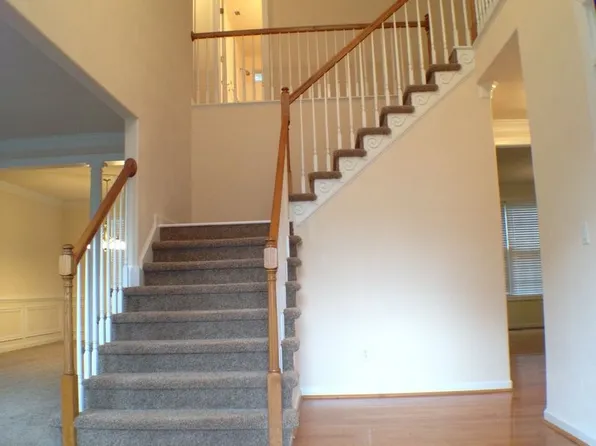 909 Brice Ct, Chesapeake, VA 23322