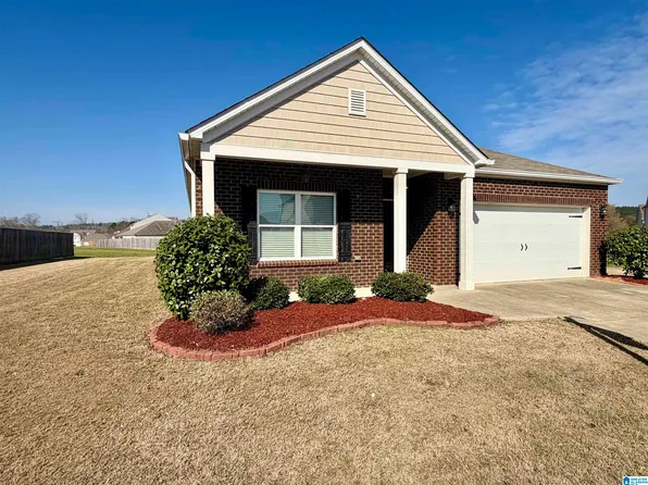 6563 Newbridge Dr, Bessemer, AL 35022