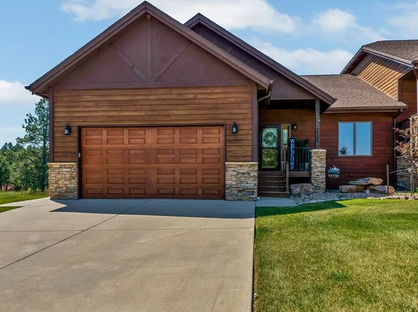12225 Stagecoach Trl, Sturgis, SD 57785