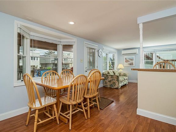 4th image of 220 Liberty Ave #5