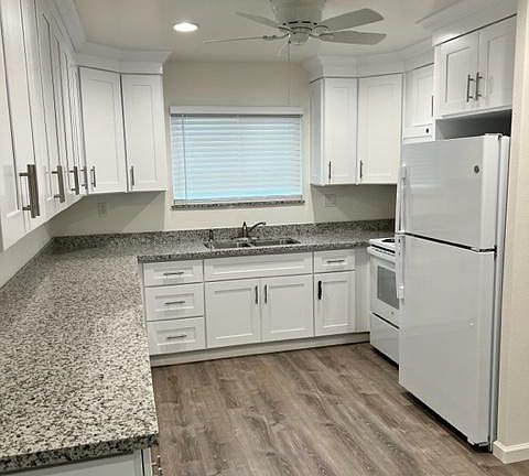 4th image of 581 N Grant Ave #1