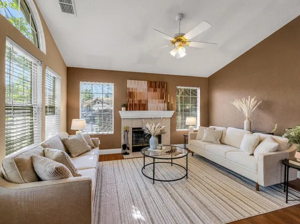 7013 Paloma Blanca Ct, Elk Grove, CA 95758