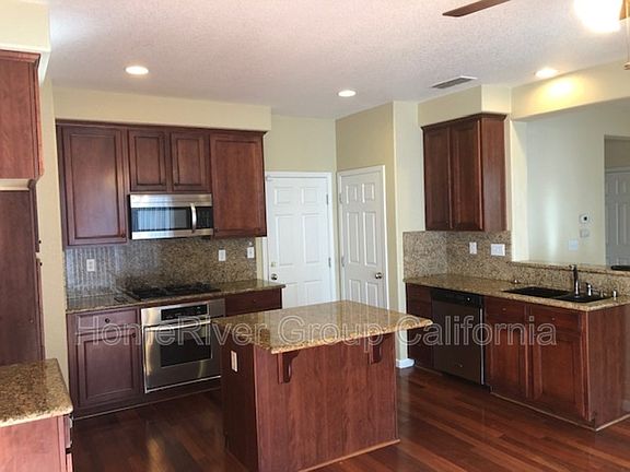 3rd image of 5427 Jamesport Way