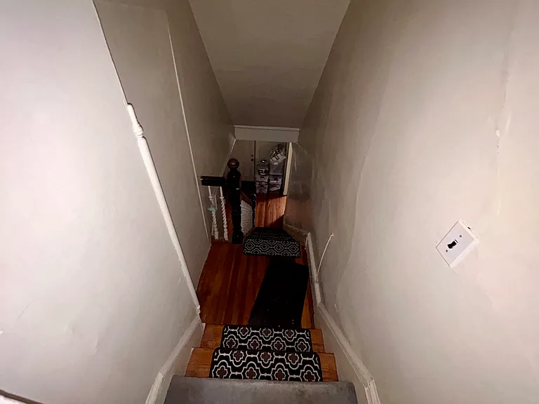28 Washington Ave — Photo 15
