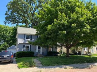 2621 W Moss Ave, Peoria, IL 61604