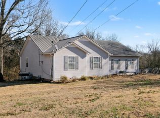 1509 Bradshaw Dr, Columbia, TN 38401
