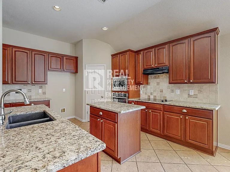 14609 Frisco Ranch Dr — Photo 21