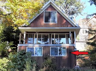 1738 SW Terrace Dr #B, Portland, OR 97201