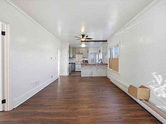 3rd image of 4663 Alter Rd