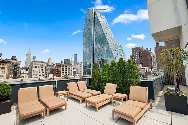 Rented by Corcoran | media 21