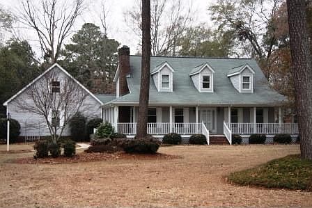 1st image of 843 Falcon Cir